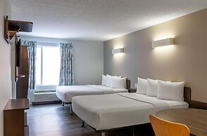 Motel 6 Airdrie, AB