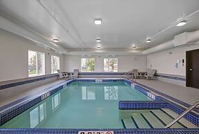 Motel 6 Airdrie, AB