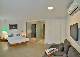 Hotel Alilass