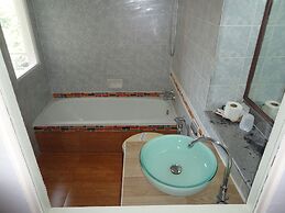 Lamoon Resotel