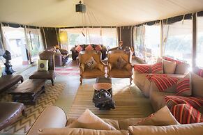Mara Ngenche Safari Camp