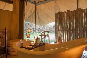Mara Ngenche Safari Camp