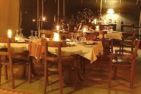 Mara Ngenche Safari Camp