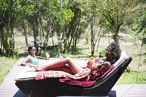 Mara Ngenche Safari Camp