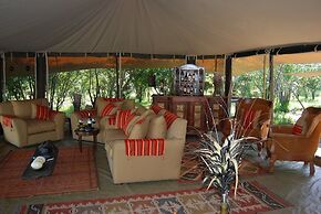 Mara Ngenche Safari Camp