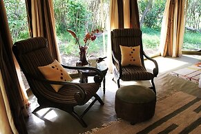 Mara Ngenche Safari Camp