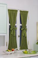 Efchi Suites 1904