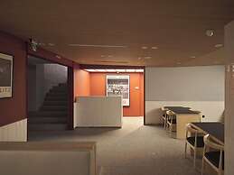 Red Dot Hotel