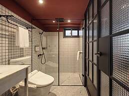 Red Dot Hotel