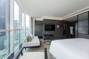 Moxy Chongqing