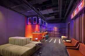 Moxy Chongqing