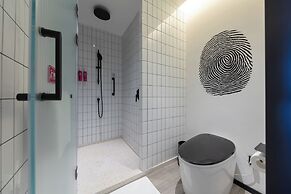 Moxy Chongqing