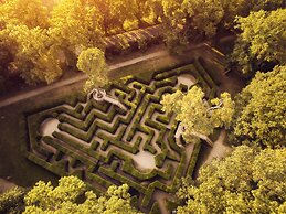 Chateau Loucen Garden Retreat