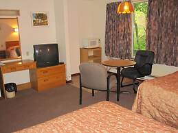Clarkson Village Motel
