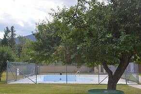 Mary's Motel