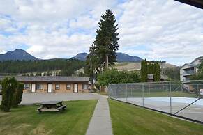 Mary's Motel
