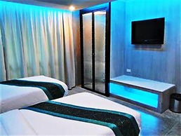 Blutique Hotel