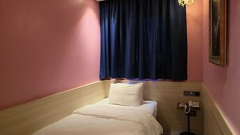 Le Mong Hotel