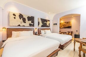 Le Mong Hotel