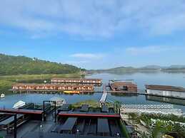 Raya Buri Resort