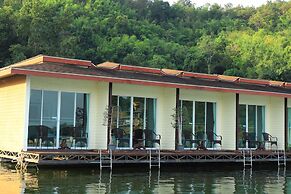 Raya Buri Resort