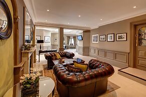 The Connaught Lodge