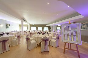 The Connaught Lodge