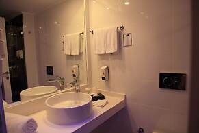 Liv City Hotels Basin Ekspres