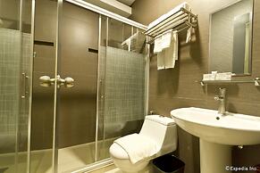Eloisa Royal Suites