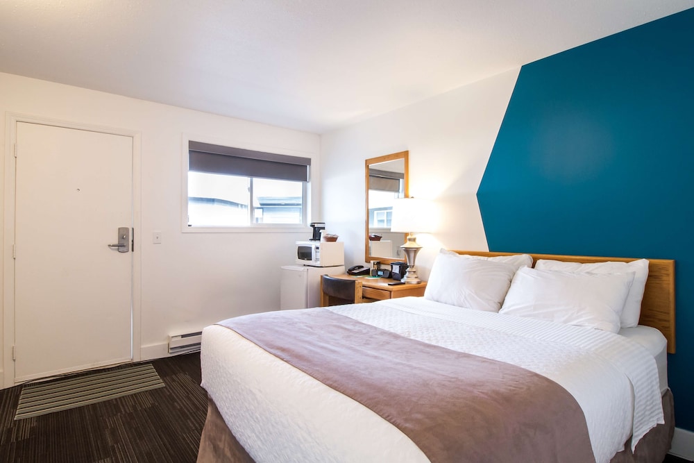 Stoke Hotel SureStay Collection by Best Western