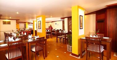 Riviera Suites