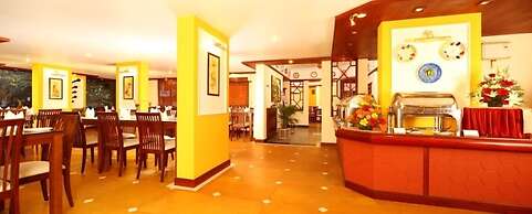 Riviera Suites