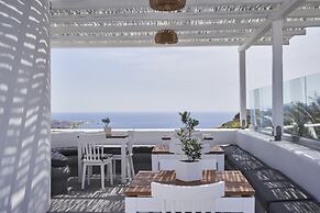 Apanemo Hotel