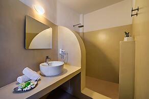 Apanemo Hotel