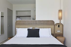 Apanemo Hotel