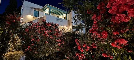 Ragousis Apartments