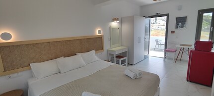 Ragousis Apartments