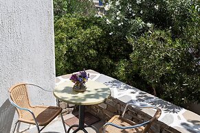 Ragousis Apartments