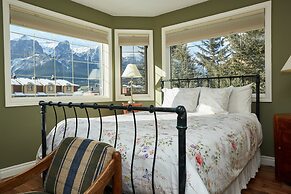 The Lady MacDonald Country Inn