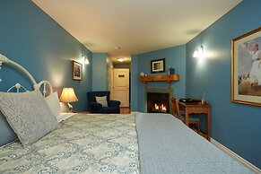 The Lady MacDonald Country Inn