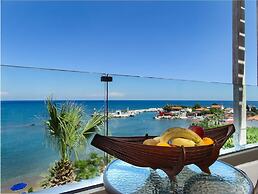 Lido Star Beach