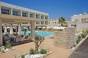 Nelia Gardens