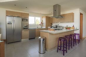 Ultravioleta Boutique Residences