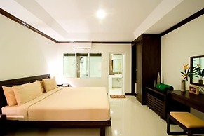 Makathanee Resort