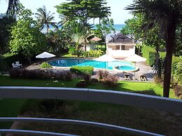 Makathanee Resort