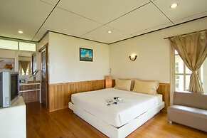Makathanee Resort