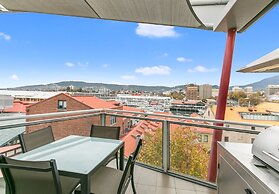 Sullivans Cove Apartments