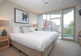 Sullivans Cove Apartments