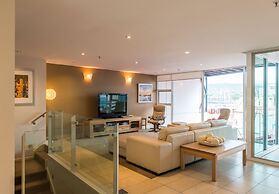 Sullivans Cove Apartments