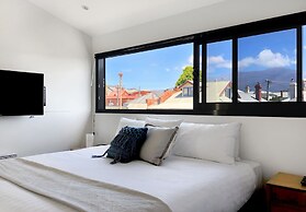 Sullivans Cove Apartments